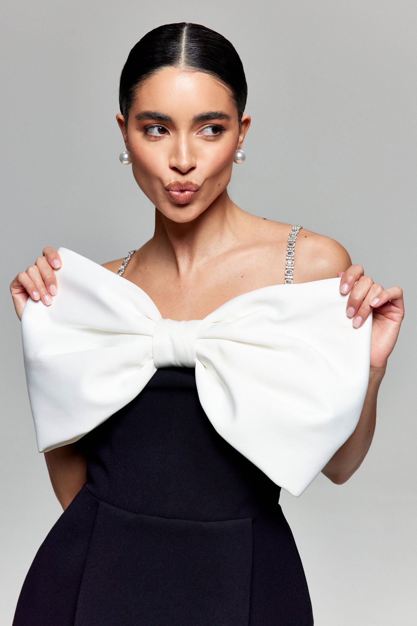 Lessy Bow Mini Dress